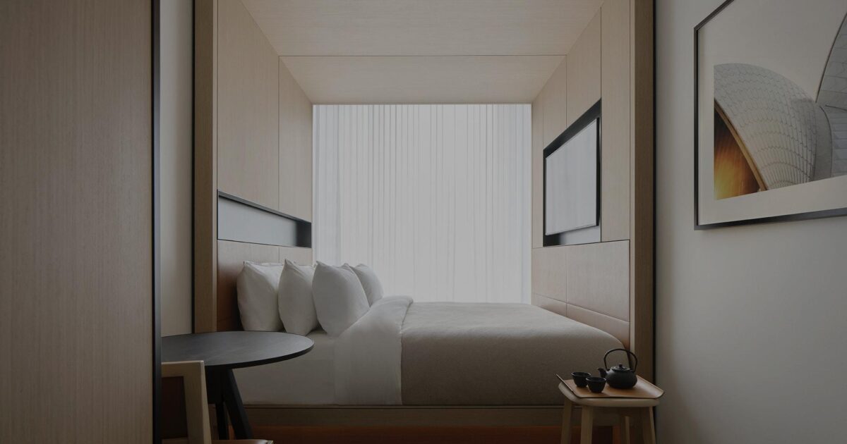 Little National Hotel